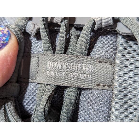 Nike Womens Downshifter 9 AR4947-001 Gray Running Shoes Sneakers Size 9.5 - Picture 5 of 9